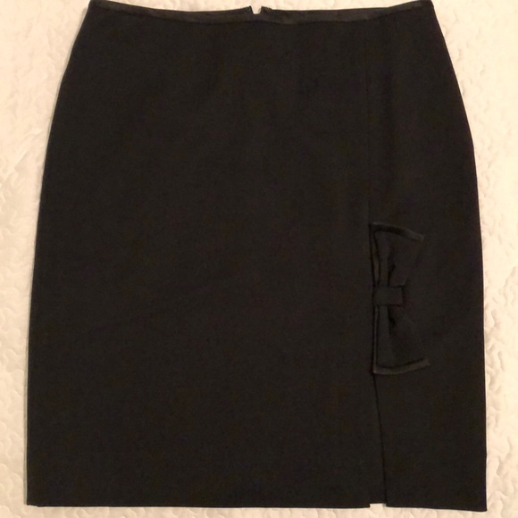 Dressy black skirt - Picture 1 of 2